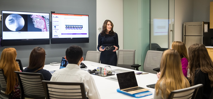 Bonnie Martin-Harris lecturing students